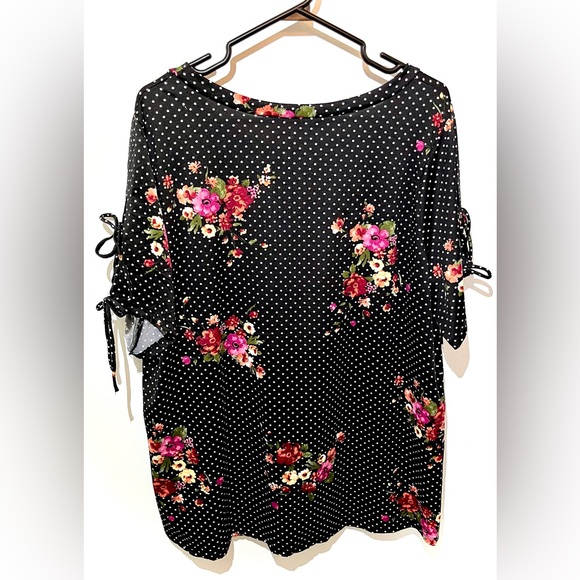 EUC 1X Penningtons Polka Dots & Floral Lace-up Sleeves Top - Picture 3 of 7